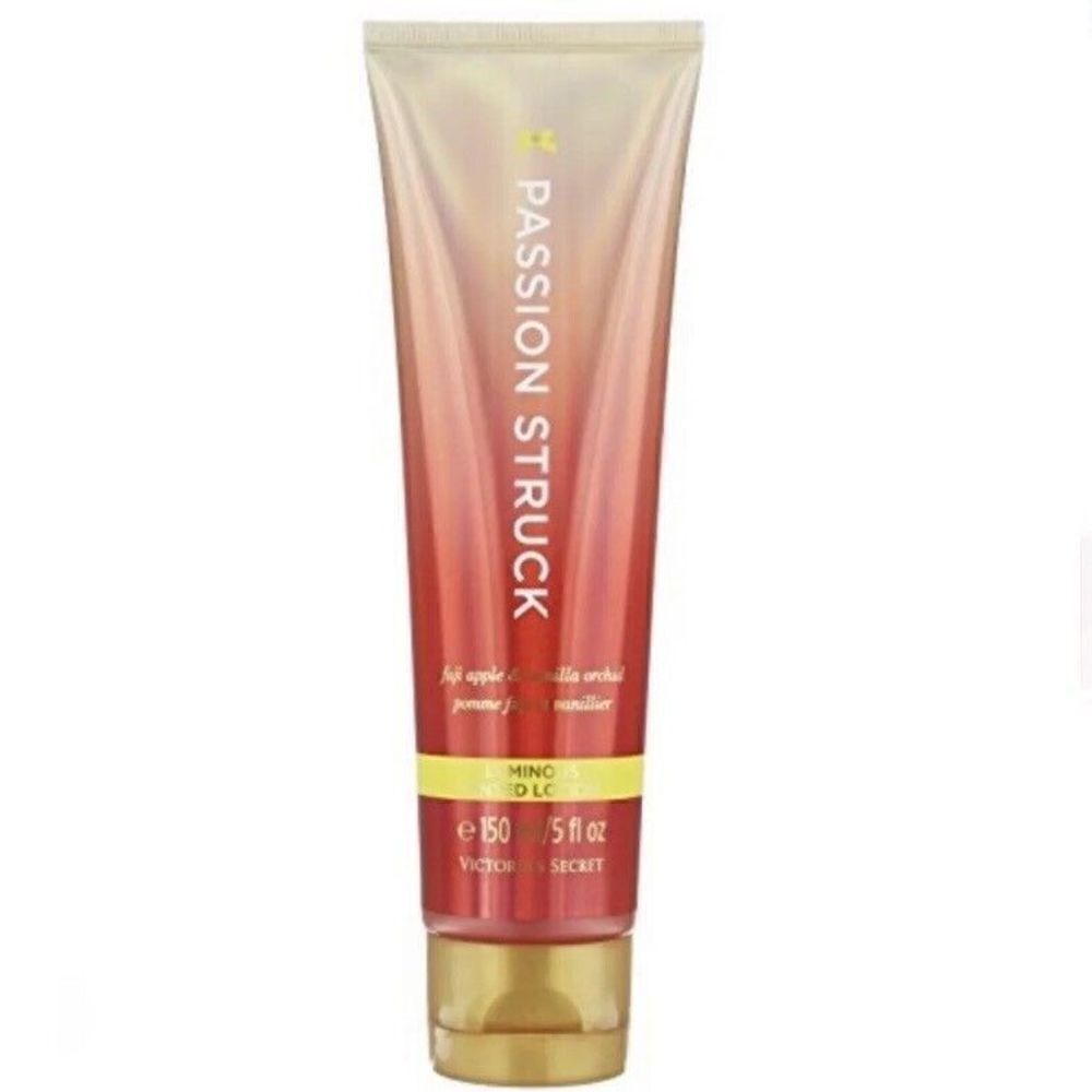 New RARE Victoria’s Secret Passion Luminous Tinted Lotion Fuji apple & Vanilla